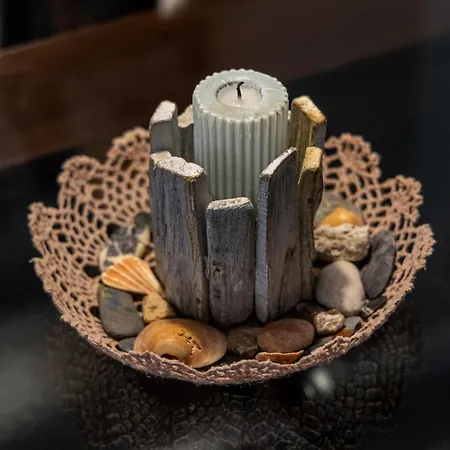 En La Entrada Del Barrio Antiguo