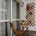 En La Entrada Del Barrio Antiguo 科爾多瓦