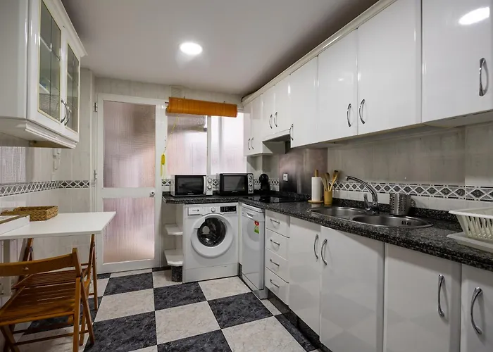 Appartamento En La Entrada Del Barrio Antiguo