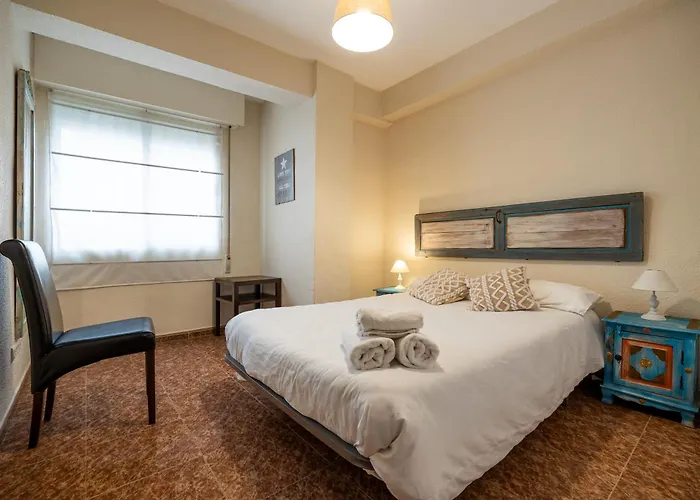 En La Entrada Del Barrio Antiguo Appartamento Cordova