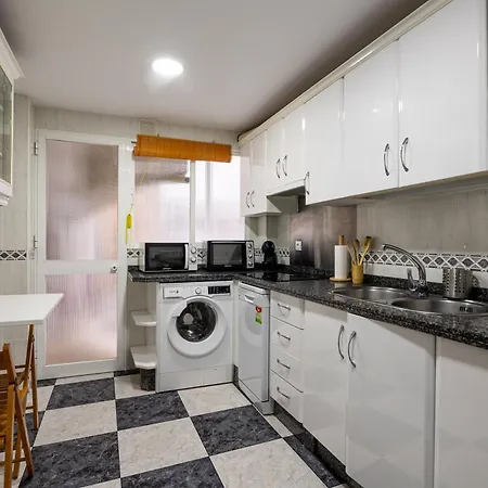 En La Entrada Del Barrio Antiguo Córdoba