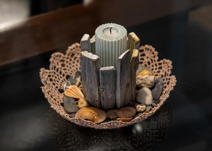 En La Entrada Del Barrio Antiguo