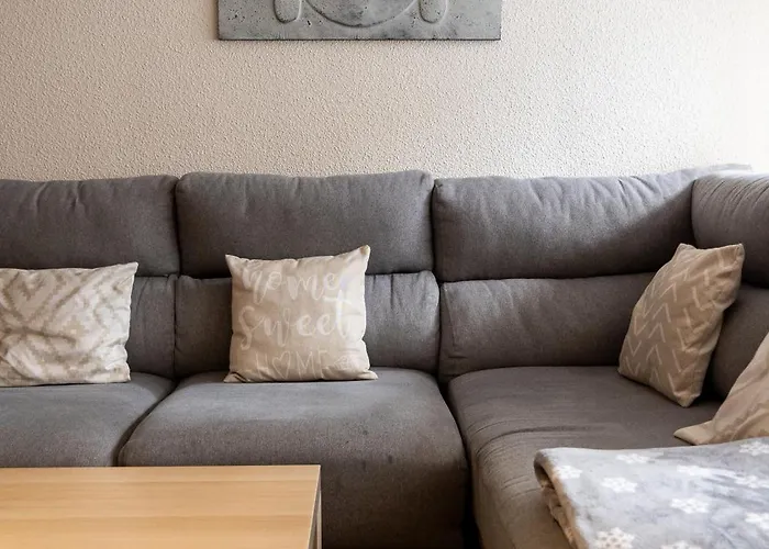 En La Entrada Del Barrio Antiguo